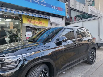 셀토스 신차썬팅 버텍스900 루마버텍스수유점에서 강북 강남 수유동 미아 인수동 우이동 삼양동 길음 화계사 창동 쌍문 노원 네비매립 블랙박스 경보기  썬팅전문샵 / 서울 강북구 수유동