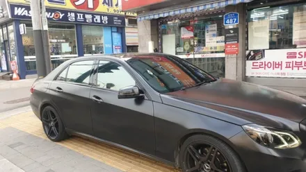 벤츠e클래스 재썬팅 레인보우 v90 썬팅할인이벤트 ppf 네비매립 수유 미아 강북 창동 쌍문 노원 자동차튜닝샵 / 서울 강북구 수유동