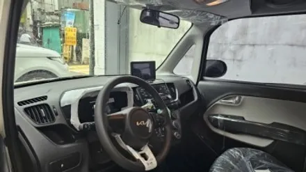 레이 네비게이션 후방카메라 신차썬팅 루마버텍스수유점에서 강북 강남 수유역 수유동 쌍문동 창동 노원 미아 월곡동 삼양동 화계사 수입차썬팅전문샵 / 서울 강북구 수유동