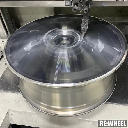 [리휠][인피니티휠복원][QX60휠복원] 인피니티 QX60 20인치 순정휠 다이아몬드 컷팅 휠복원 작업후기 / 진주, 창원, 순천