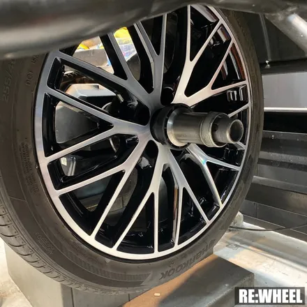 [리휠][분체도장] 아우디 A6 40TDI 콰트로 프리미엄 19인치 순정휠 블랙폴리쉬 커스텀 휠도색 작업 및 휠굴절 수리 작업후기 / 진주, 창원, 순천