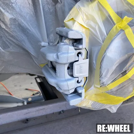 [리휠][창원휠도색] BMW 325d 순정휠 블랙 유광 휠도색 및 레드 캘리퍼도색 / 진주, 창원, 순천