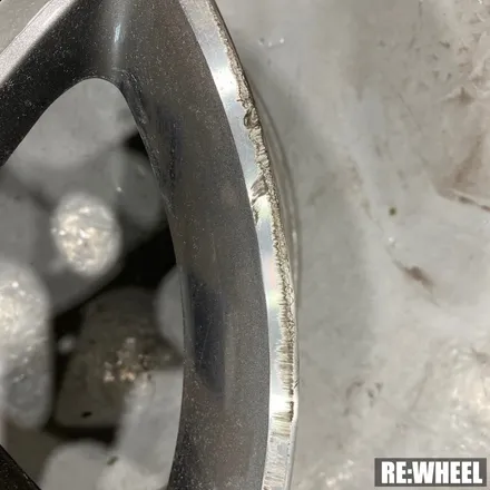 [진주 리휠] 경남 마산 휠복원 벤츠 GLE 350D AMG 20인치 순정휠 다이아컷팅 휠 수리 / 진주, 창원, 순천