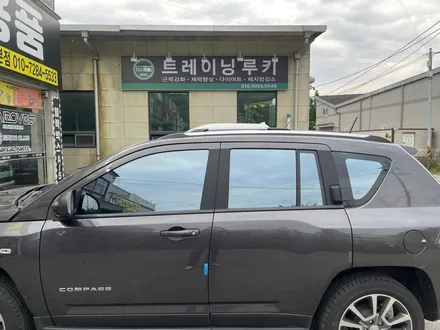 ◆지프컴패스블루반사썬팅~~어보브크롬하츠블루~~수입차반사썬팅~~~어보브썬팅군자점◆