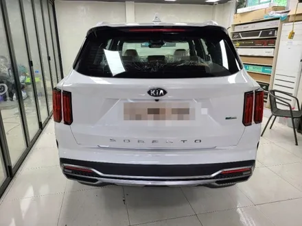 광주썬팅 쏘렌토 신차에 레이노가 아주 딱!이야 K모터스 / 광주 광산구 수완동