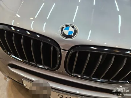 [BMW X5] F바디 키드니그릴 유광블랙 랩핑 시공~ / 인천 서구 가정동