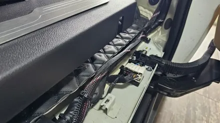 카니발 KA4에 인산철배터리 파워뱅크 GSP배터리 CAMPER-D 210C (지에스피 리튬인산철 캠퍼디) 시공 장착 후기입니다. 차박캠핑 전기는 용인아지트와 준비하세요. / 용인, 광교, 성남, 판교