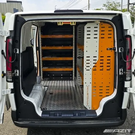 기아 PV5 카고 적재함에 원하는 위치, 원하는 크기, 원하는 컬러의 선반(앵글) 용인 아지트(AZIT)로 오세요. / 용인시 기흥구