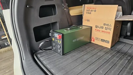 카니발 KA4에 인산철배터리 파워뱅크 GSP배터리 CAMPER-D 210C (지에스피 리튬인산철 캠퍼디) 시공 장착 후기입니다. 차박캠핑 전기는 용인아지트와 준비하세요. / 용인, 광교, 성남, 판교