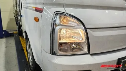 아직 모르셨나요? 포터2 와 봉고3 에도 브라비오 합법 인증 LED 장착이 가능합니다. H7는 물론 H4규격의 클리어타입 전조등에도 사용가능한 올뉴클래식. 무료장착점 튜닝샵아지트. / 용인시 기흥구