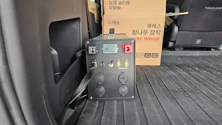 카니발 KA4에 인산철배터리 파워뱅크 GSP배터리 CAMPER-D 210C (지에스피 리튬인산철 캠퍼디) 시공 장착 후기입니다. 차박캠핑 전기는 용인아지트와 준비하세요. / 용인, 광교, 성남, 판교