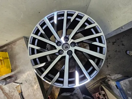 대전 세종 청주 휠복원 휠도색 아우디 A8 L 55TFSI 모델 블랙폴리쉬 다이아몬드 컷팅 휠 도색 / 대전, 신탄진, 세종