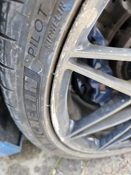 대전 세종 청주 휠복원 BMW M4 컴페티션 F82 휠복원 휠도색 / 대전, 신탄진, 세종