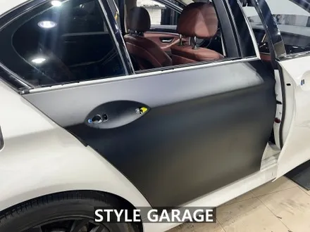 BMW 520d 매트블랙 전체랩핑 풀랩핑 휠도색 매력적인 컬러체인지 / 양천구 신정동