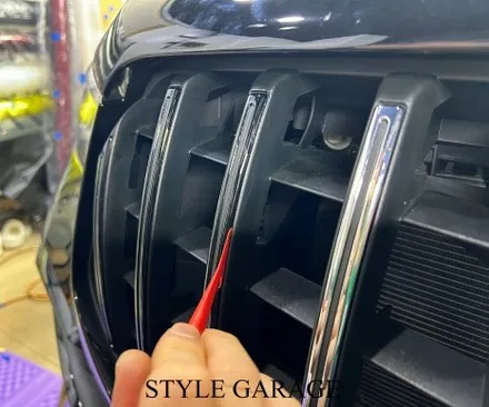 GLE 크롬죽이기 벤츠 GLE 53 AMG 고광택필름 전체 크롬죽이기 용산구 랩핑 용산 크롬죽이기 잘하는 곳 / 양천구 신정동