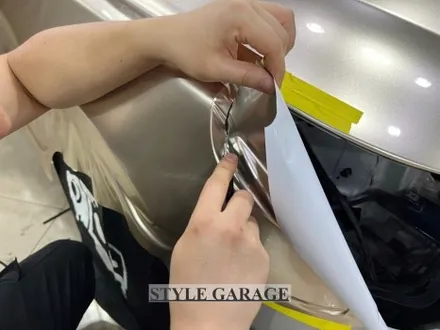 일산 BMW E60 528i 샴페인골드 퓨어화이트 전체랩핑 크롬죽이기 휠 랩핑 시공기 / 양천구 신정동