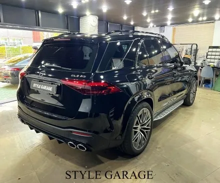 GLE 크롬죽이기 벤츠 GLE 53 AMG 고광택필름 전체 크롬죽이기 용산구 랩핑 용산 크롬죽이기 잘하는 곳 / 양천구 신정동