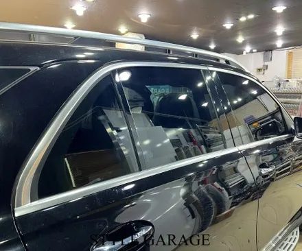 GLE 크롬죽이기 벤츠 GLE 53 AMG 고광택필름 전체 크롬죽이기 용산구 랩핑 용산 크롬죽이기 잘하는 곳 / 양천구 신정동