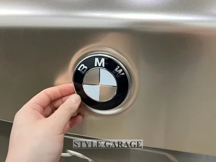 일산 BMW E60 528i 샴페인골드 퓨어화이트 전체랩핑 크롬죽이기 휠 랩핑 시공기 / 양천구 신정동