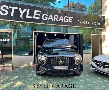 GLE 크롬죽이기 벤츠 GLE 53 AMG 고광택필름 전체 크롬죽이기 용산구 랩핑 용산 크롬죽이기 잘하는 곳 / 양천구 신정동