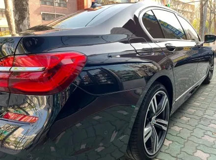 BMW 730Ld 양천구 정밀 광택 유리막코팅 시공 / 서울 양천, 구로, 강서, 영등포, 부천