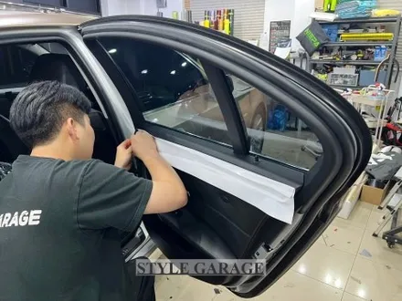 일산 BMW E60 528i 샴페인골드 퓨어화이트 전체랩핑 크롬죽이기 휠 랩핑 시공기 / 양천구 신정동