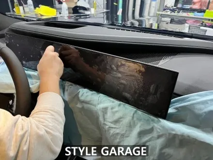 BMW 740d 투톤랩핑 투톤컬러PPF 피아노블랙 옥사이드그레이 조합 컬러변경부터 차량 보호까지 / 양천구 신정동