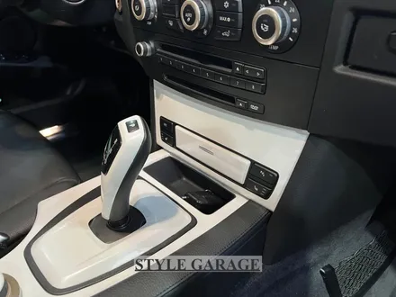 일산 BMW E60 528i 샴페인골드 퓨어화이트 전체랩핑 크롬죽이기 휠 랩핑 시공기 / 양천구 신정동