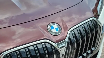 BMW 7시리즈 화이트 & 메탈릭 로즈, 대형 세단에 어울리는 극강의 투톤 랩핑 시공기 / 고양,일산,김포