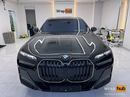 더 완벽한 블랙! BMW 7시리즈 (740d)크롬딜리트 시공 - 랩허브 / 일산, 파주, 고양 수입차 랩핑 전문 / 고양,일산,김포