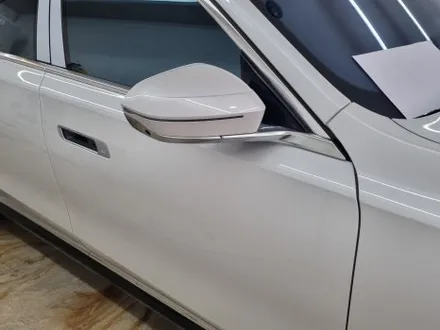 BMW 7시리즈 화이트 & 메탈릭 로즈, 대형 세단에 어울리는 극강의 투톤 랩핑 시공기 / 고양,일산,김포