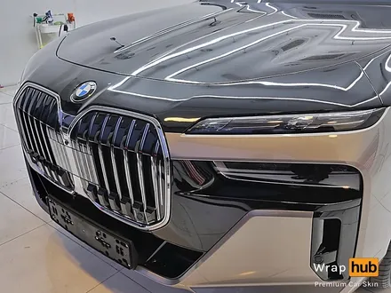 BMW 740d 듀오톤 랩핑 / 옥사이드 그레이에 리페어 블랙으로 투톤랩핑 - 랩허브 / 일산, 파주, 고양 자동차랩핑 전문 / 고양,일산,김포