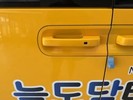 스타리아 킨더 슬라이딩도어 없으면 불편하지않으신가요? 출고후 순정으로 작업가능합니다 !! / 강서구 대저1동