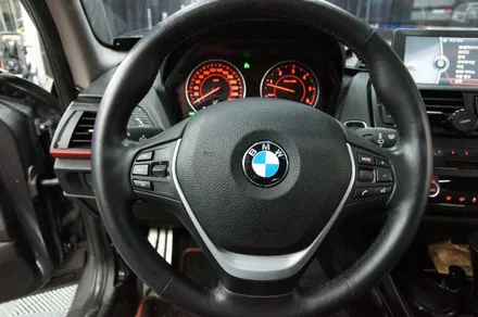 에스튠 - BMW 118D __ 열선, 크루즈 활성화(핸들,컬럼,스위치장착) / 시거잭추가 / 수원, 광교, 동탄