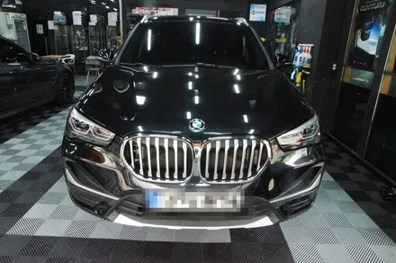 에스튠(아이나비 수원광교점) - BMW X1 __ 아이나비 Z9500(wifi동글,GPS) 2채널 블랙박스 장착 / 경기 수원 영통
