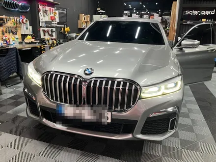 에스튠(아이나비 수원광교점) - BMW 740Li _ 아이나비 Z1000 2채널 블랙박스 장착 / 경기 수원 영통