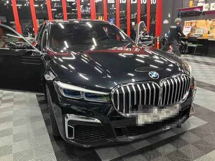 에스튠(아이나비 수원광교점) - BMW 7시리즈 __ 아이나비 QXD1플러스 2채널 블랙박스 / 경기 수원 영통