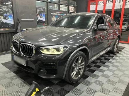 에스튠(아이나비 수원광교점) - BMW X4 __ 아이나비 QXD2 블랙박스 장착 ( WIFI모듈 + 무상AS 3년 추가혜택) / 경기 수원 영통