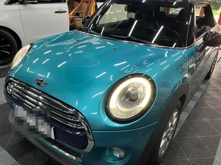 수원 에스튠 - 미니쿠퍼, BMW __ 터치X,순정내비O → ID4 >ID6 펌업 ( 애플카플레이 활성화 ) / 경기 수원 영통