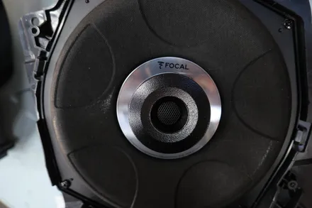 BMW F20 포칼 100KL + 포칼바닥우퍼 + 포칼4채널앰프 장착 / 수원, 광교, 동탄