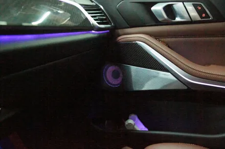 수원 에스튠 - BMW X5 /G05__회오리 스피커 엠비언트