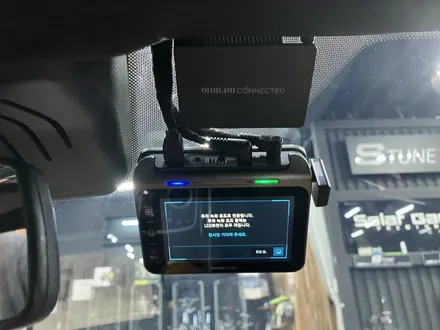 에스튠(아이나비 수원광교점) - BMW i4__아이나비QXD ,커넥티드, 케어셀15A 보조배터리 / M버튼 장착 / 경기 수원 영통