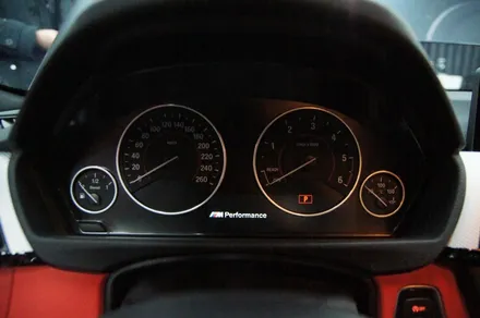 수원 에스튠 - BMW F32 / 420D__ 순정카플레이 활성화 + 내비업글 + 코딩 / 수원, 광교, 동탄