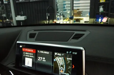 수원 에스튠 - BMW X1 __ 포칼 IS100KL 도어, 센터스피커 교체 / 하만카돈 트위터커버 장착 / 수원, 광교, 동탄