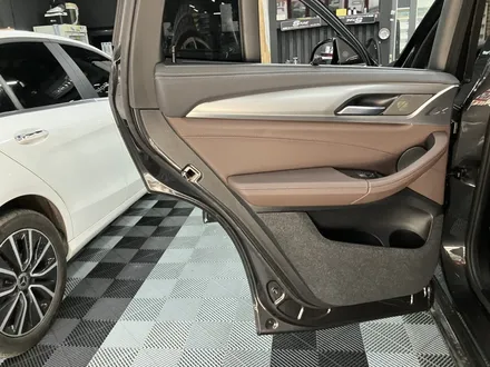 수원 에스튠 - BMW X3 / G01 __ 포칼 IS100KL 스피커 교체 ( 도어 1,2열 + 센터스피커) / 경기 수원 영통