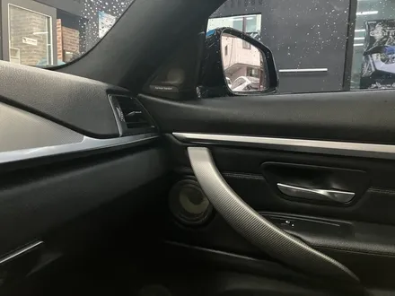 수원 에스튠 - BMW F32__ 포칼 IS100KL / 카플레이 활성화 / 신형키복사 / 경기 수원 영통