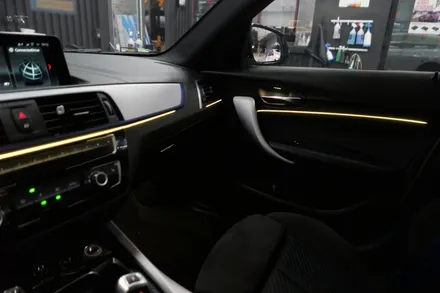 BMW 118D -  8.8순정모니터 +순정카플레이 / RGB엠비언트 / 수원, 광교, 동탄