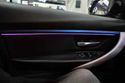 BMW 비노출 RGB엠비언트 + 도어로고라이트 시공 / 수원, 광교, 동탄