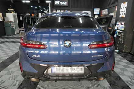 아이나비 수원 광교점 ( 에스튠) - BMW X4 G02 _  QXD8000 + Q에디션 + 커넥티드 프로 플러스 장착 / 수원, 광교, 동탄