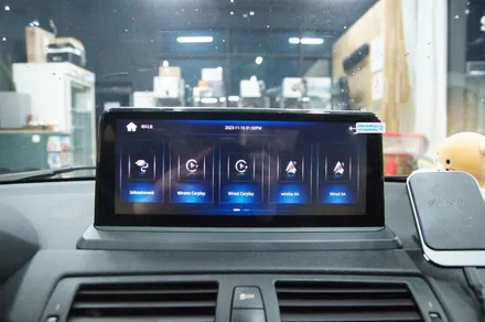 BMW 120d - 카플레이 터치모니터 (안드로이드오토 사용가능) / 수원, 광교, 동탄